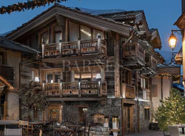 Chalet Courchevel  -  ref 3211311 (picture 1)