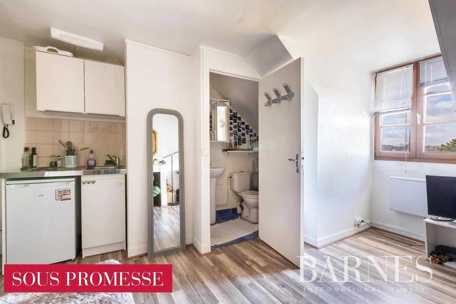 Studio Versailles  -  ref 4837578 (picture 1)